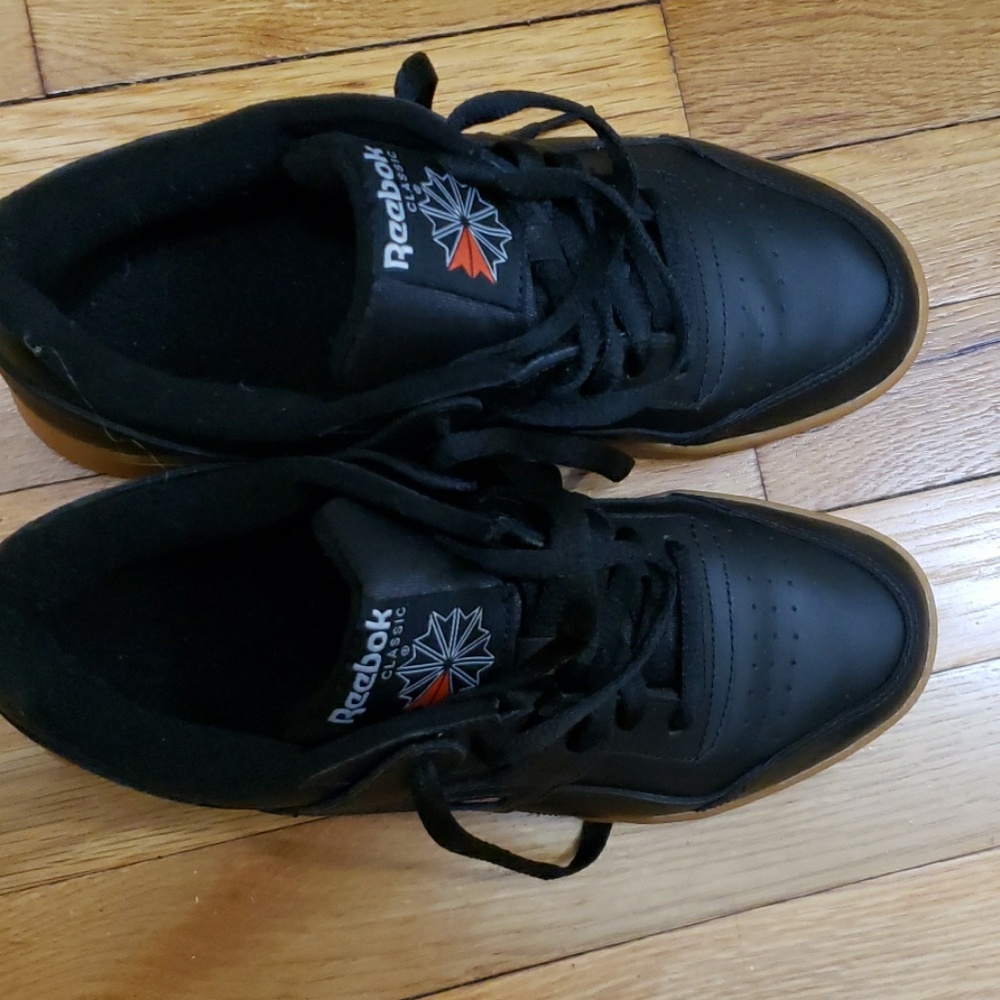 Reebok classic women's sneakers